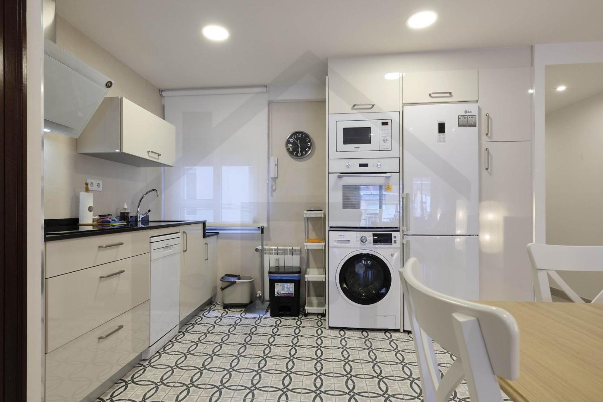 Ferienwohnung Atico Quintana I - Con Terraza, Vistas A La Ciudad, En El Centro, Con Wifi Y Garaje Oviédo Exterior foto