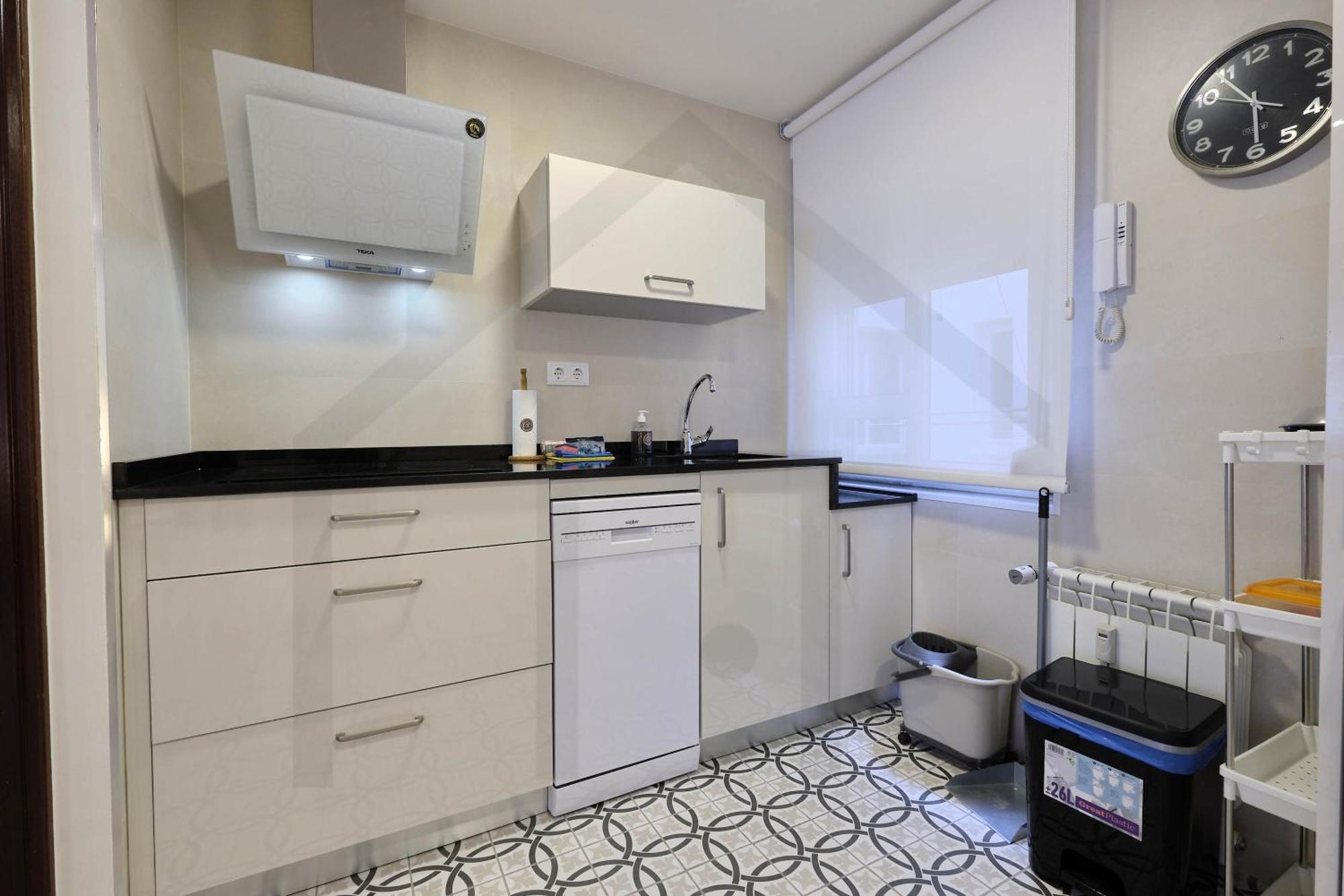 Ferienwohnung Atico Quintana I - Con Terraza, Vistas A La Ciudad, En El Centro, Con Wifi Y Garaje Oviédo Exterior foto